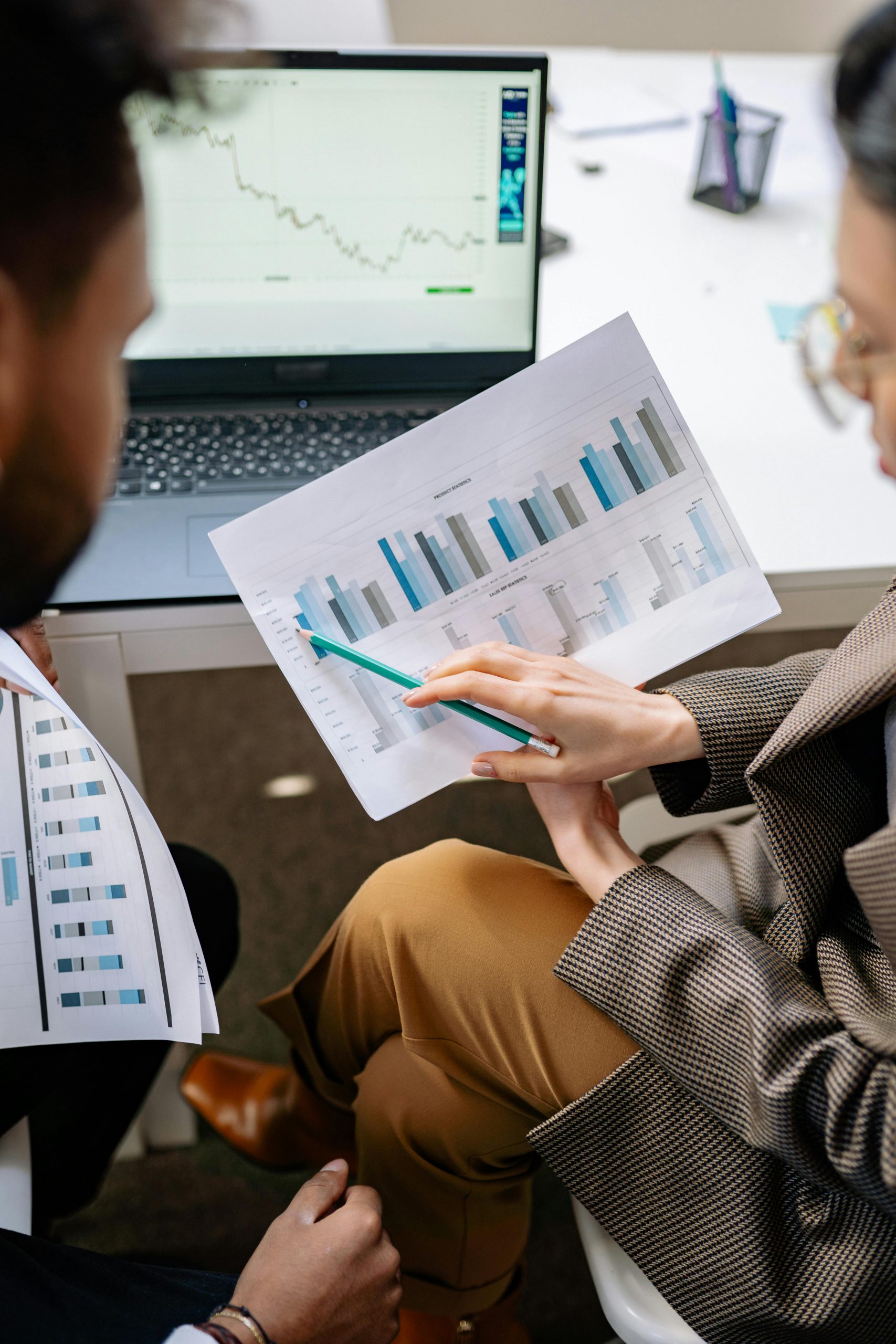 pexels-yankrukov-7691704